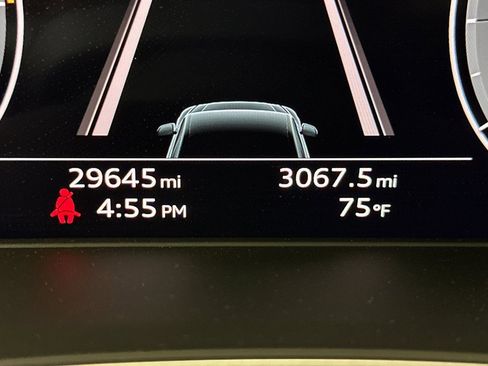 Used 2023 Audi Q5 e Premium Plus w/ Premium Plus Package image 23