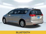 Used 2017 Chrysler Pacifica Touring-L image 4