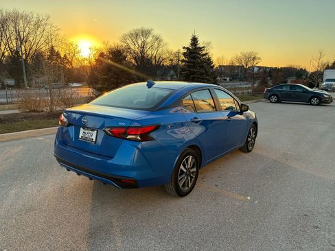 Used 2024 Nissan Versa SV image 5
