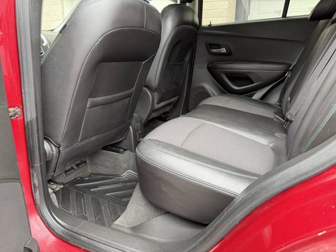 Used 2015 Chevrolet Trax LT w/ LT Plus Package AWD/4WD image 20