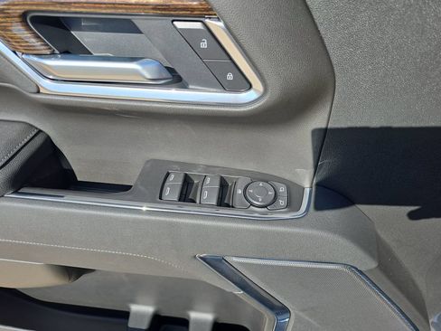 New 2026 GMC Sierra 1500 SLE AWD/4WD image 28