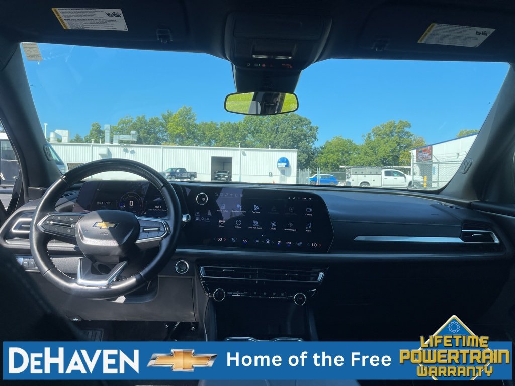 Used 2024 Chevrolet Traverse LT w/ Enhanced Driving Package FWD image 20