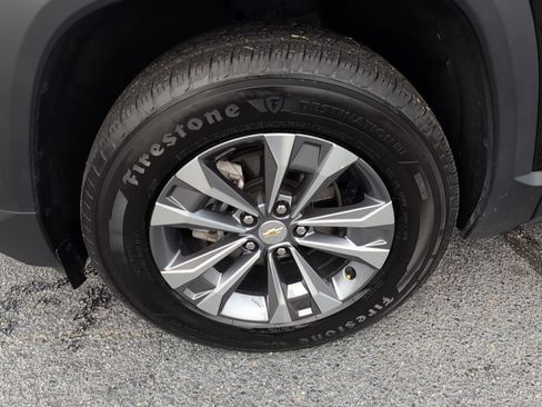 Used 2025 Chevrolet Equinox LT FWD image 14