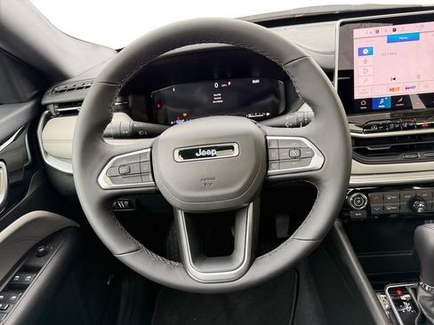 New 2026 Jeep Compass Limited image 12