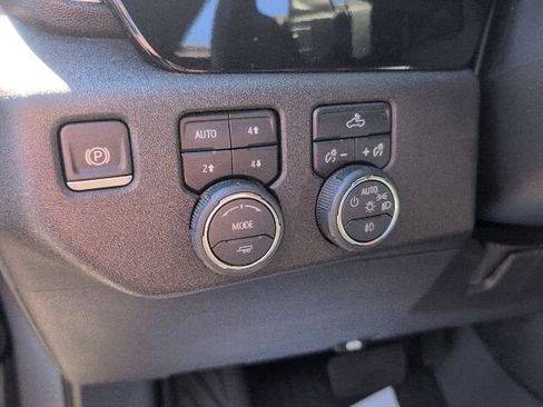Used 2023 Chevrolet Silverado 1500 RST AWD/4WD image 30