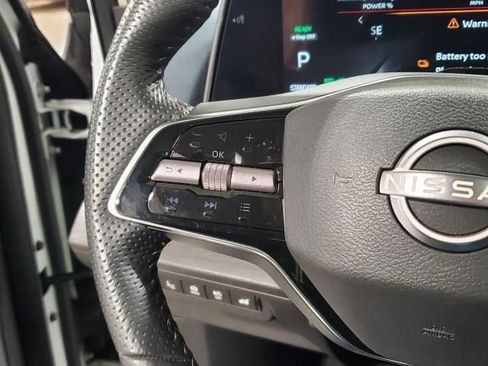 Used 2024 Nissan Ariya AWD image 27