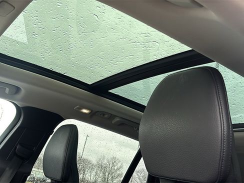 Certified 2023 Volvo XC90 B6 Core w/ Climate Package image 11