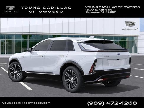 New 2027 Cadillac Lyriq Luxury w/ LPO, Floor Liner Package AWD/4WD image 3