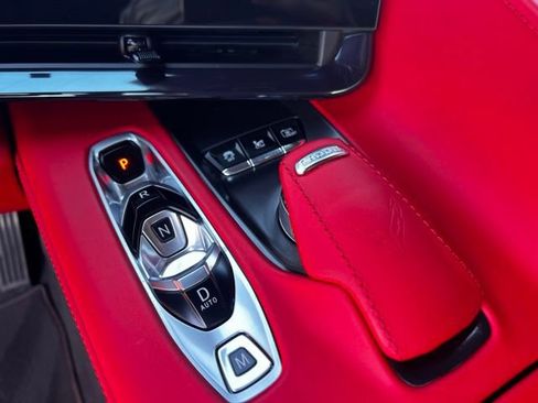 Used 2024 Chevrolet Corvette Z06 RWD image 21