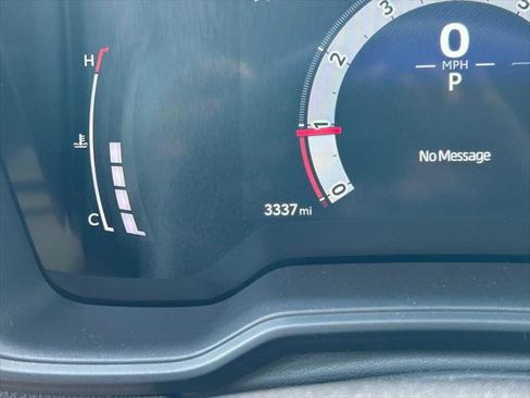 Certified 2025 Toyota Corolla SE image 33