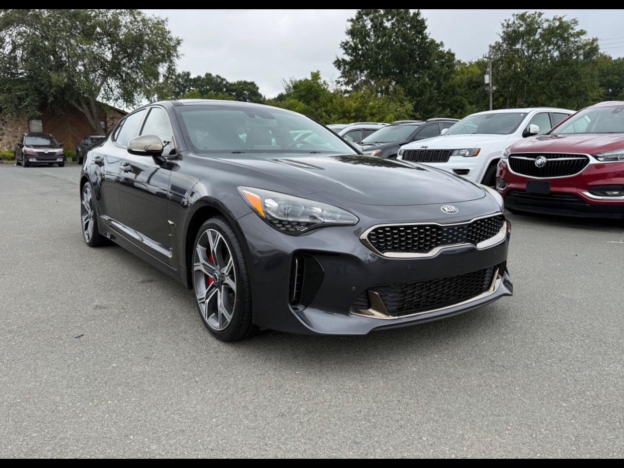 Used 2019 Kia Stinger GT1 RWD image 1