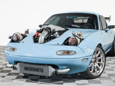 Used 1992 MAZDA MX-5 Miata RWD image 11
