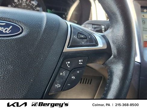 Used 2018 Ford Edge SEL w/ Equipment Group 201A AWD/4WD image 24