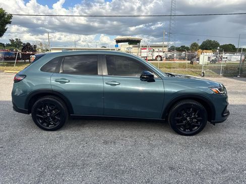 Used 2025 Honda HR-V Sport image 4