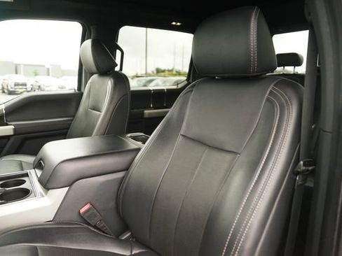 Used 2022 Ford F350 Lariat w/ Black Appearance Package AWD/4WD image 10