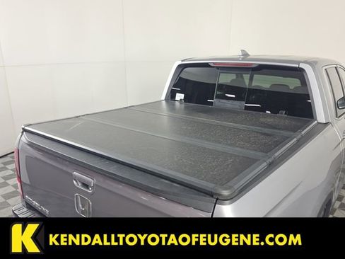Used 2017 Honda Ridgeline RTL-E image 9