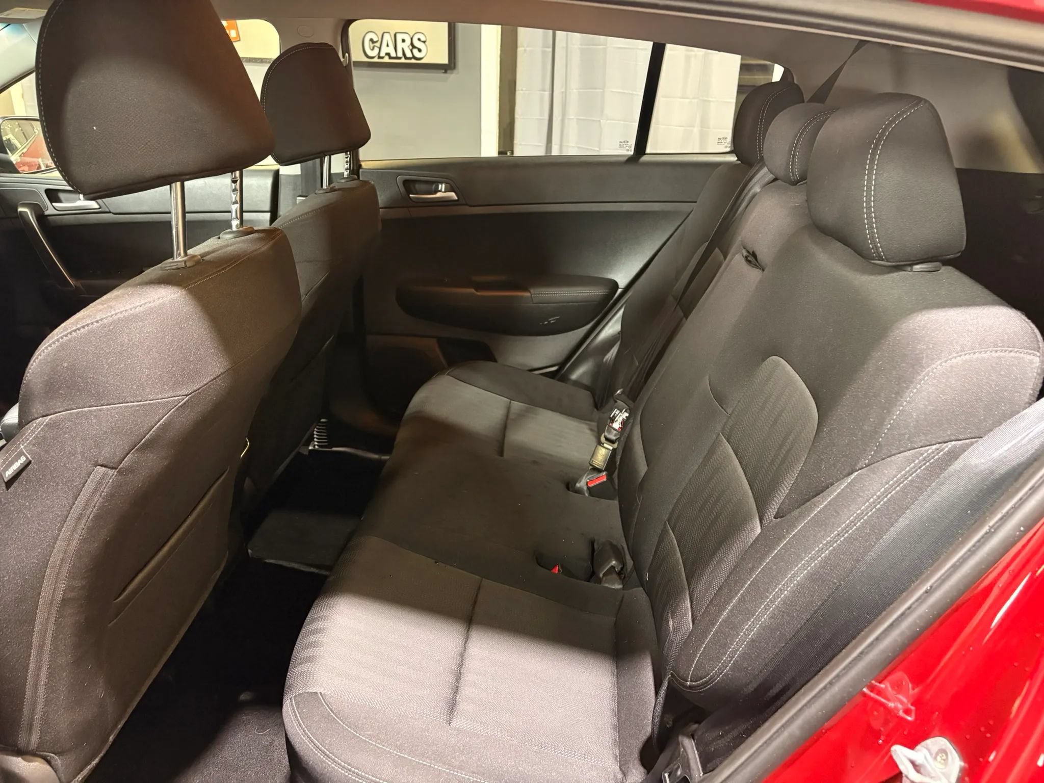 Used 2019 Kia Sportage LX AWD/4WD image 11