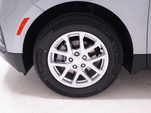 Used 2024 Chevrolet Equinox LS w/ Driver Confidence II Package FWD image 34