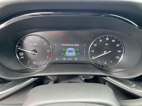 Certified 2023 Buick Envision Preferred AWD/4WD image 17
