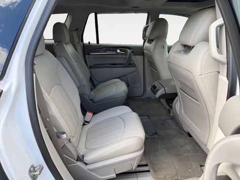 Used 2017 Buick Enclave Premium w/ Experience Buick Package AWD/4WD image 23
