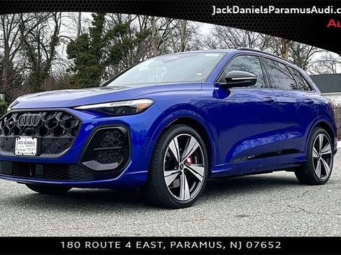 New 2025 Audi SQ5 Premium Plus image 1