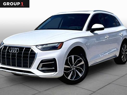 Used 2021 Audi Q5 2.0T Premium Plus w/ Premium Plus Package AWD/4WD image 1