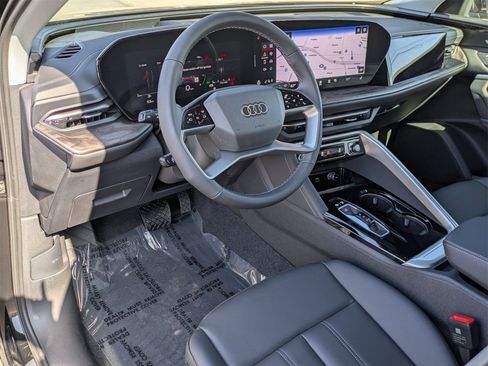 New 2025 Audi Q5 Premium Plus image 8