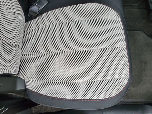 Used 2011 Chevrolet Equinox LT FWD image 33