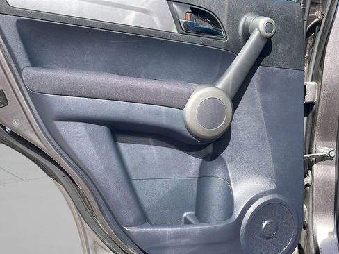 Used 2010 Honda CR-V LX image 19