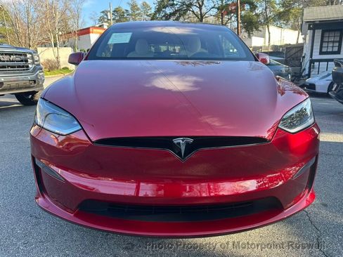 Used 2024 Tesla Model X AWD/4WD image 3