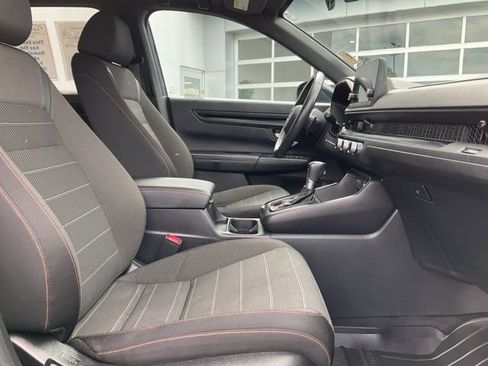 Used 2023 Honda CR-V Sport image 9