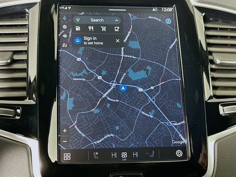 Used 2024 Volvo XC90 B6 Ultimate w/ Protection Package Premier image 22