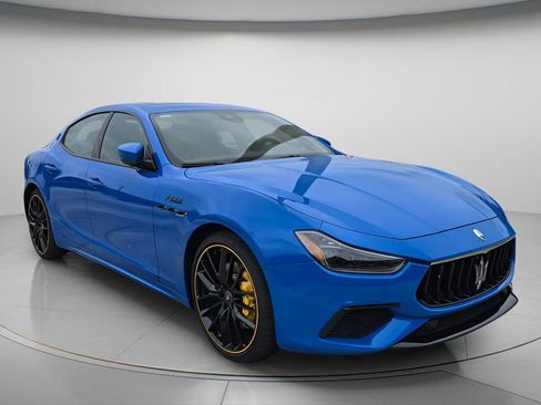 Used 2022 Maserati Ghibli F Tributo AWD/4WD image 4