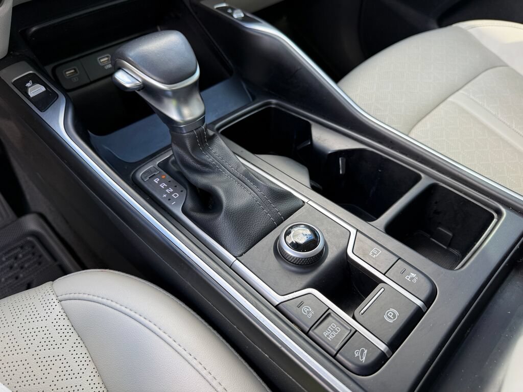 Used 2023 Kia Sorento EX w/ Panoramic Sunroof Package FWD image 31