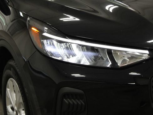Used 2025 Ford Escape Active FWD image 12