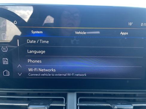 Used 2025 Chevrolet Trax RS image 24