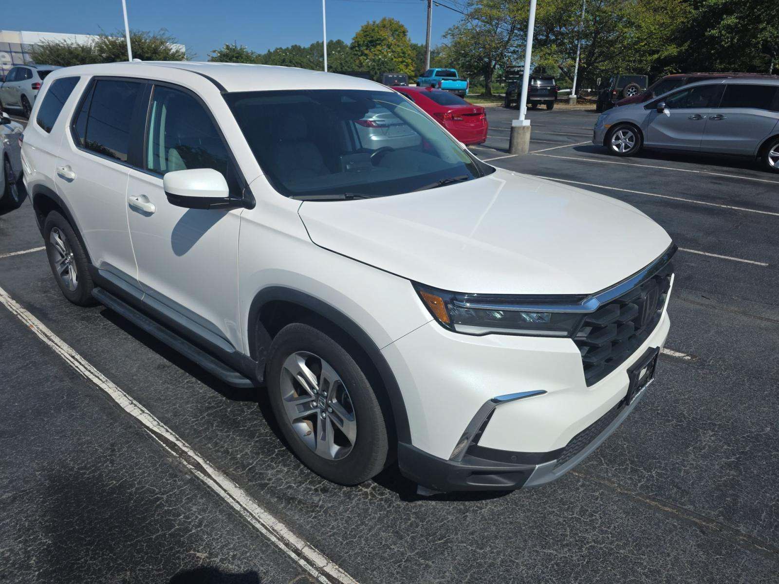 Used 2023 Honda Pilot EX-L image 5