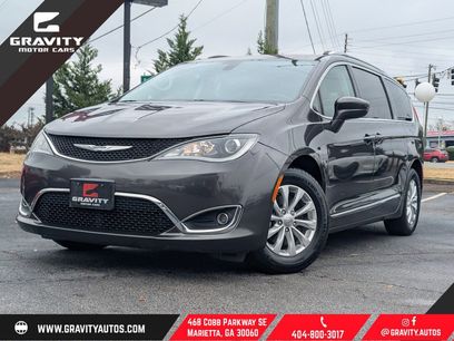 Used 2018 Chrysler Pacifica Touring-L