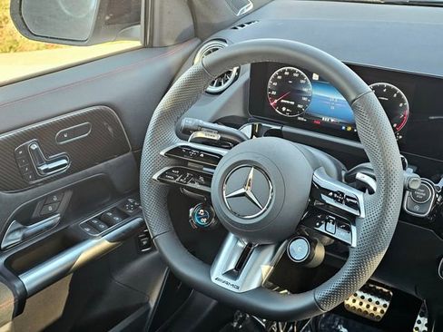 New 2025 Mercedes-Benz GLA 35 AMG 4MATIC image 29