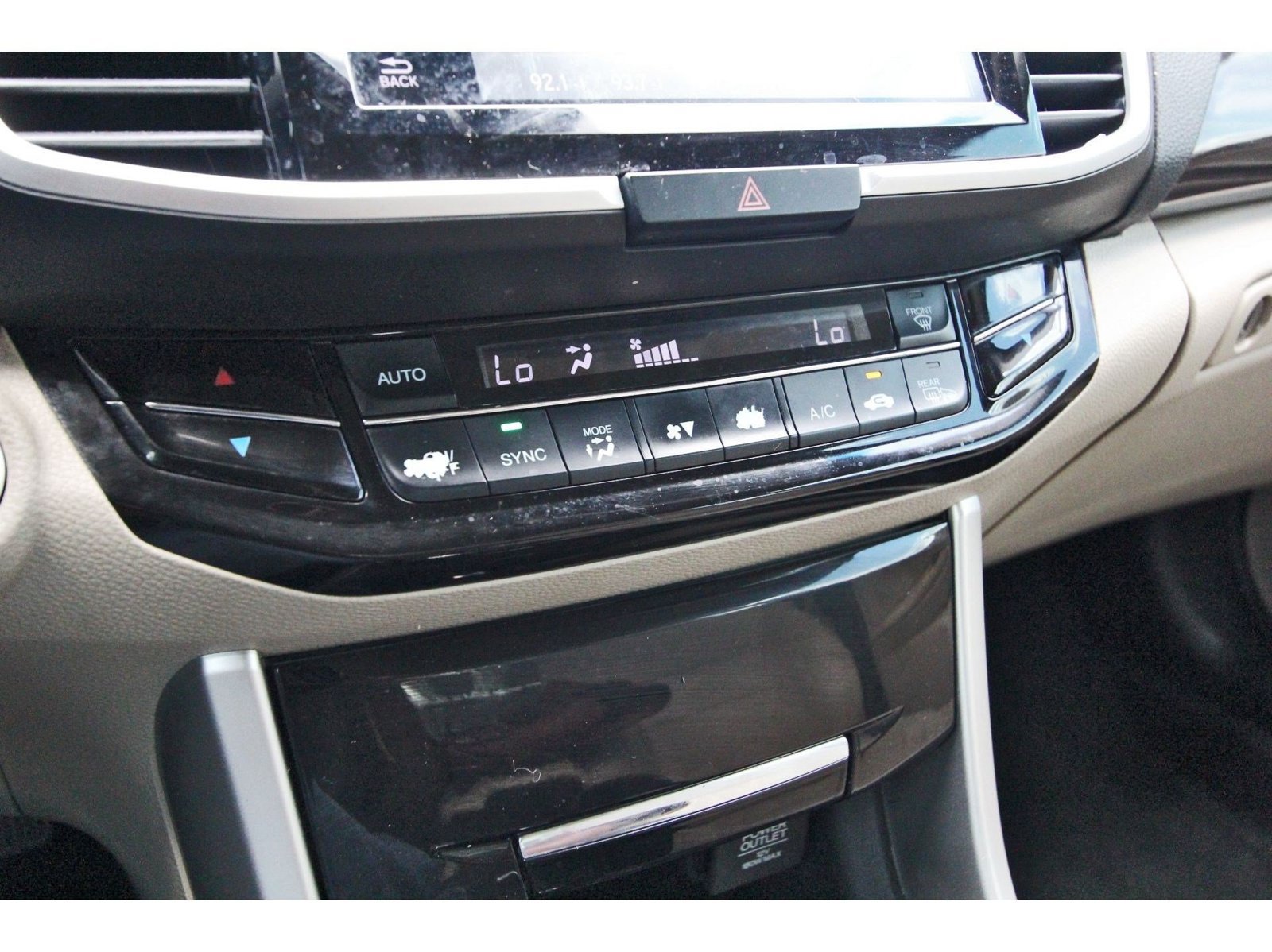 Used 2016 Honda Accord Touring image 26