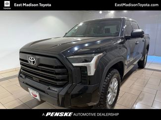 Used 2023 Toyota Tundra SR5 w/ SR5 Convenience Package AWD/4WD video 1