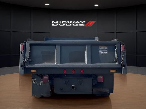 Used 2011 Ford F550 4x4 Regular Cab Super Duty w/ Payload Upgrade Pkg image 9