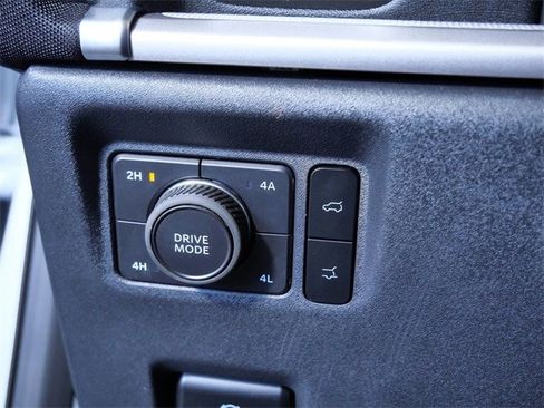 Certified 2025 Ford Expedition Max Active image 28