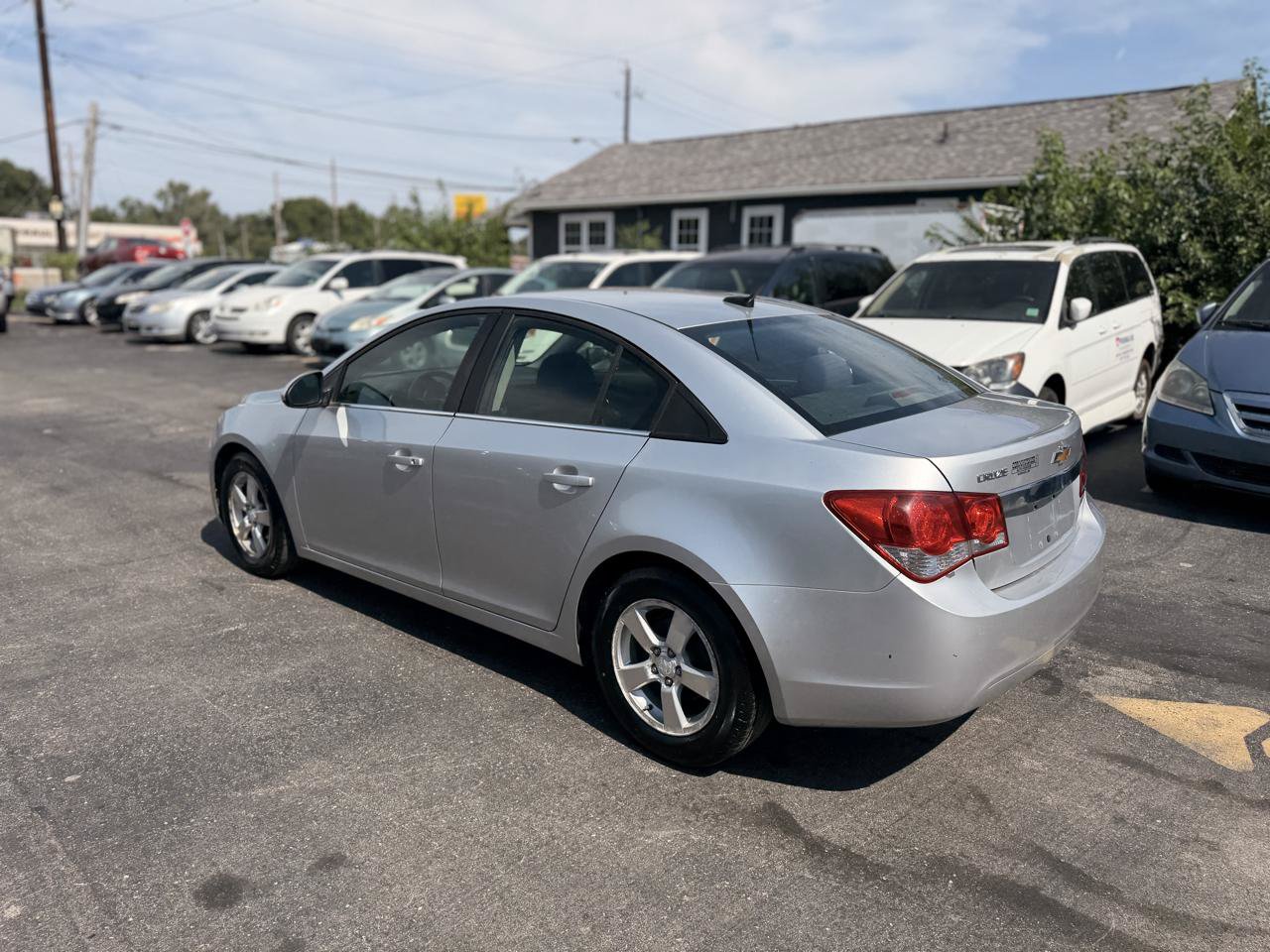 Used 2012 Chevrolet Cruze LT FWD image 14