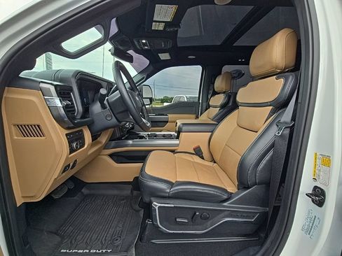Used 2024 Ford F350 Lariat w/ Lariat Ultimate Package AWD/4WD image 10