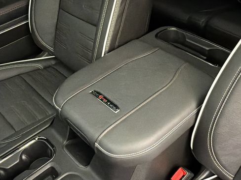 Used 2025 GMC Sierra 2500 AT4X AWD/4WD image 27