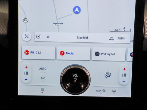 Used 2022 Ford Mustang Mach-E Select image 20