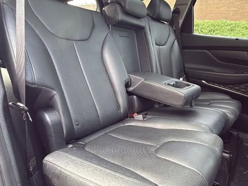 Used 2019 Hyundai Santa Fe FWD image 31
