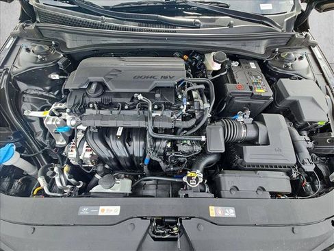 New 2026 Hyundai Elantra Sport w/ Cargo Package image 17