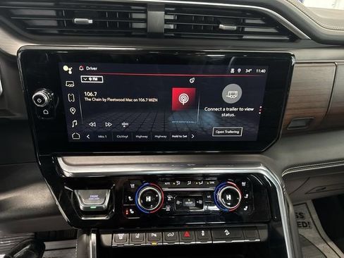 Certified 2024 GMC Sierra 2500 Denali Ultimate image 13